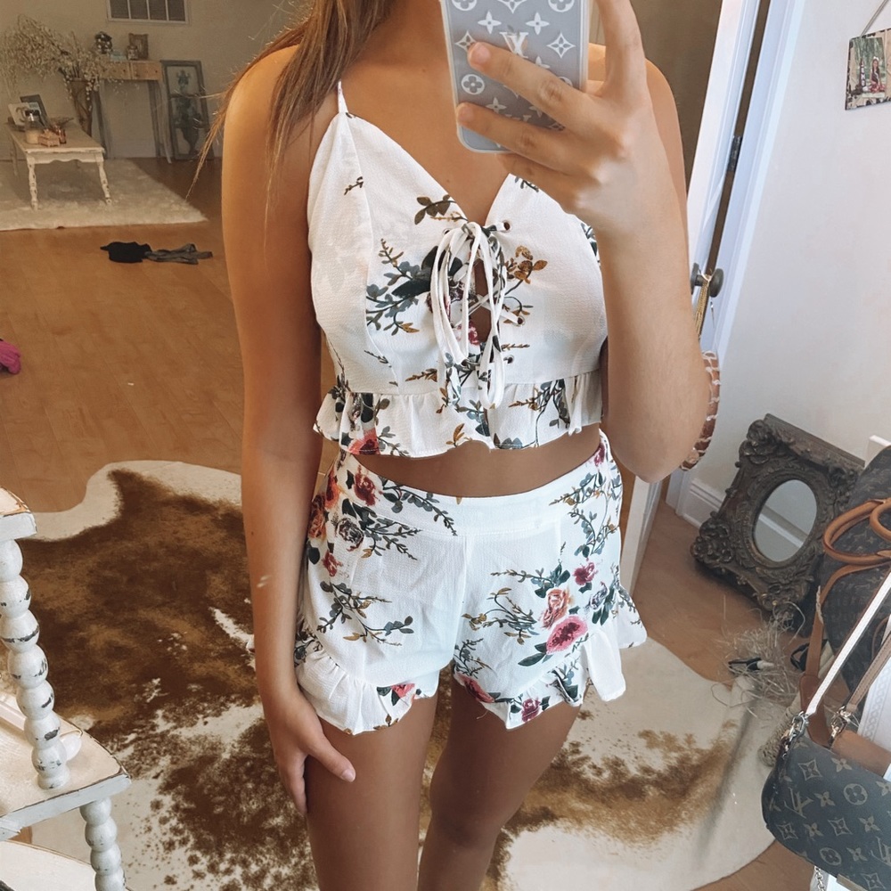 SHEIN Matching Two Piece shorts set NWOT